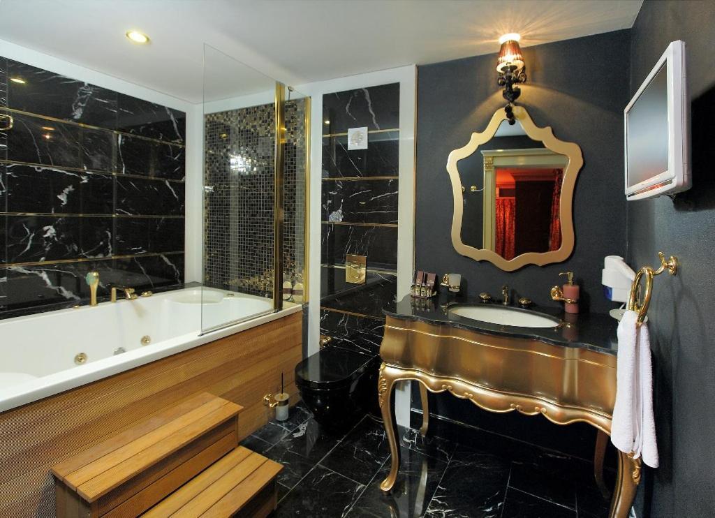 Camelot Boutique Hotel Akyarlar Ngoại thất bức ảnh